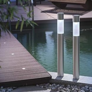 GWSOLAR  スタイリッシュモダンな光り!!アルミポール ソーラーライト 高さ 70cm 電球色・ホワイト色スイッチで切替、直径7cm【 型番：GW-AL102-70（2P)】